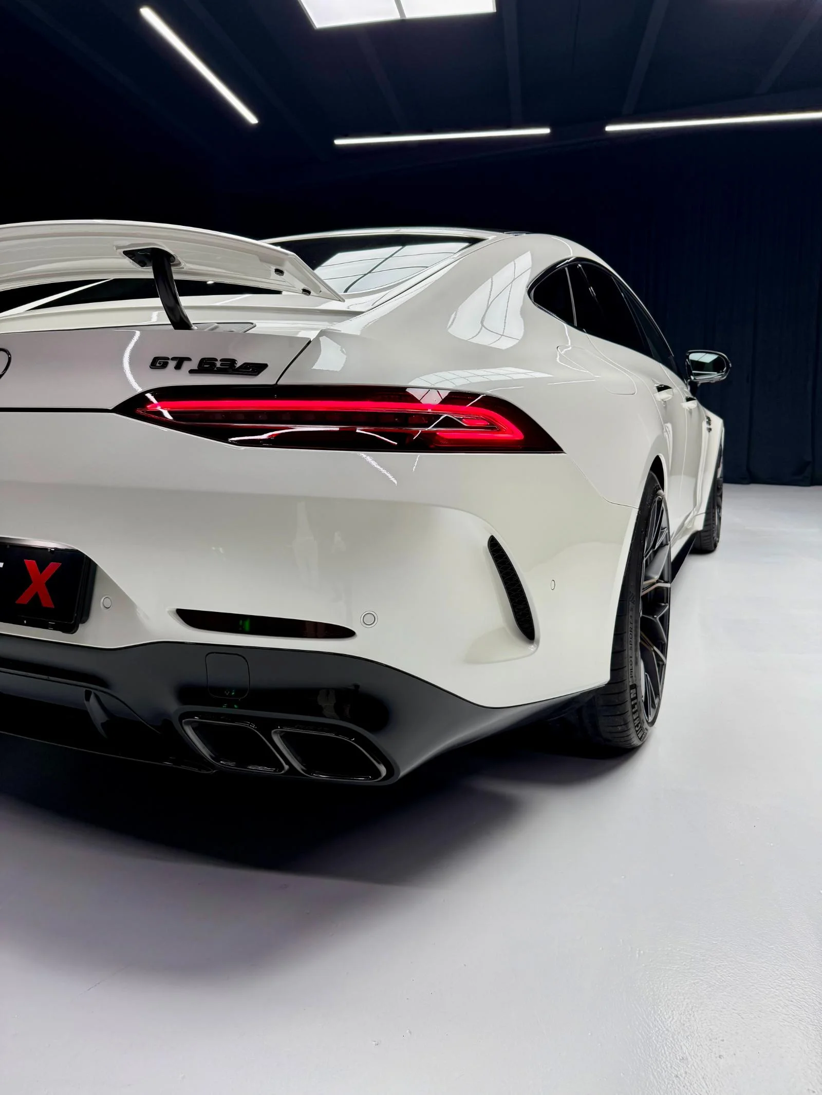 Mercedes-AMG GT 63 S 4-Door Coupe + 2000€ BONUS — image 9
